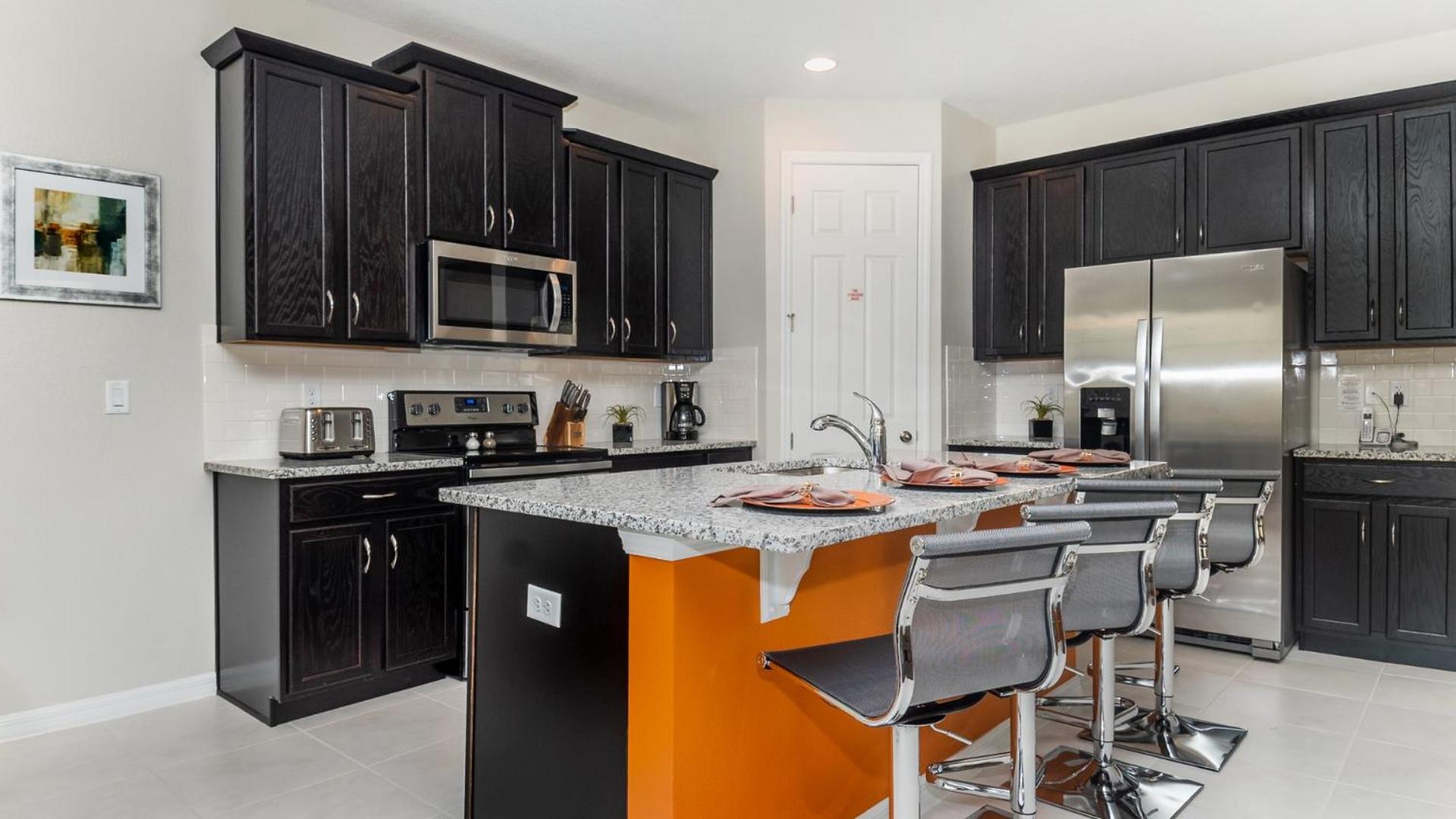 Solara Resort - 4 Bed 3 Baths VILLA
