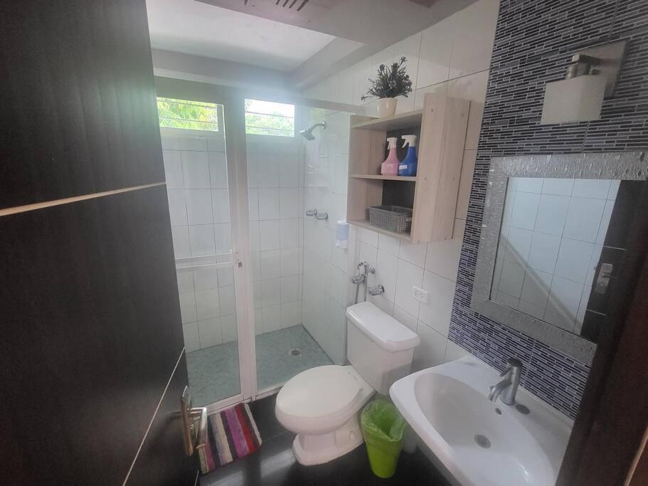 R.504 Hermoso estudio, con cocina y baño privado. view 4