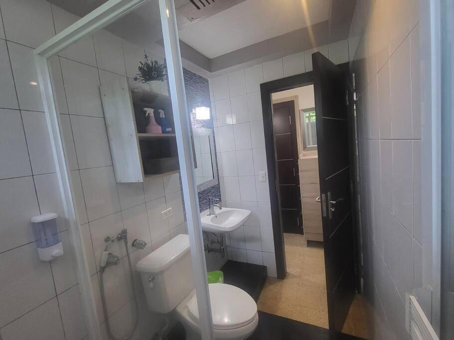 R.504 Hermoso estudio, con cocina y baño privado. view 5