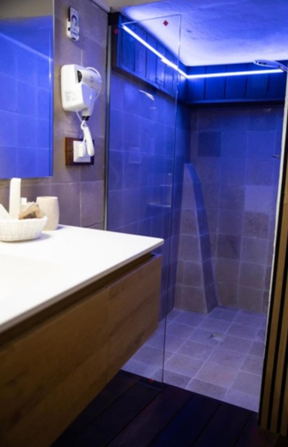 LC Luxury Apartment