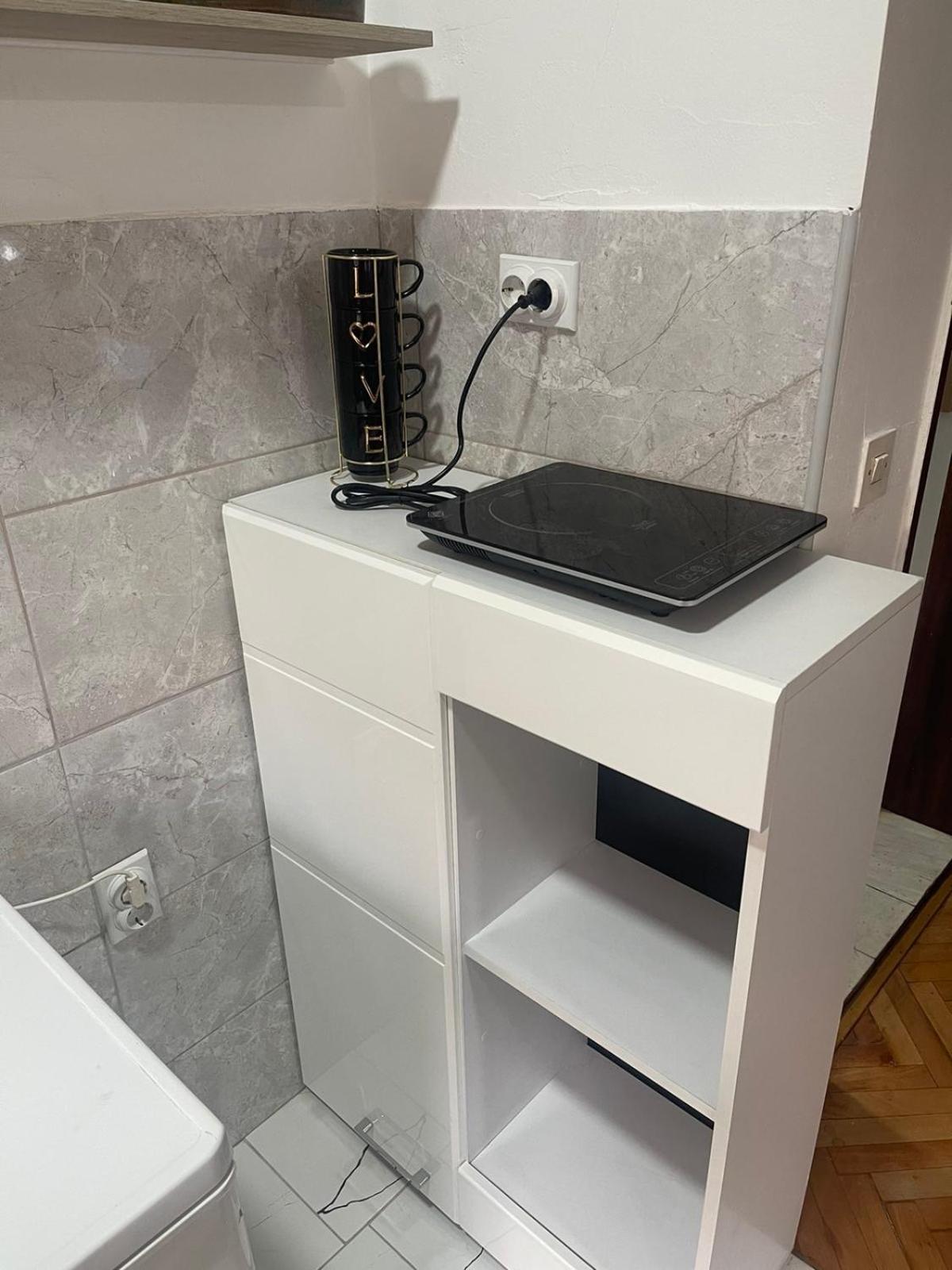 ALOHA apartment