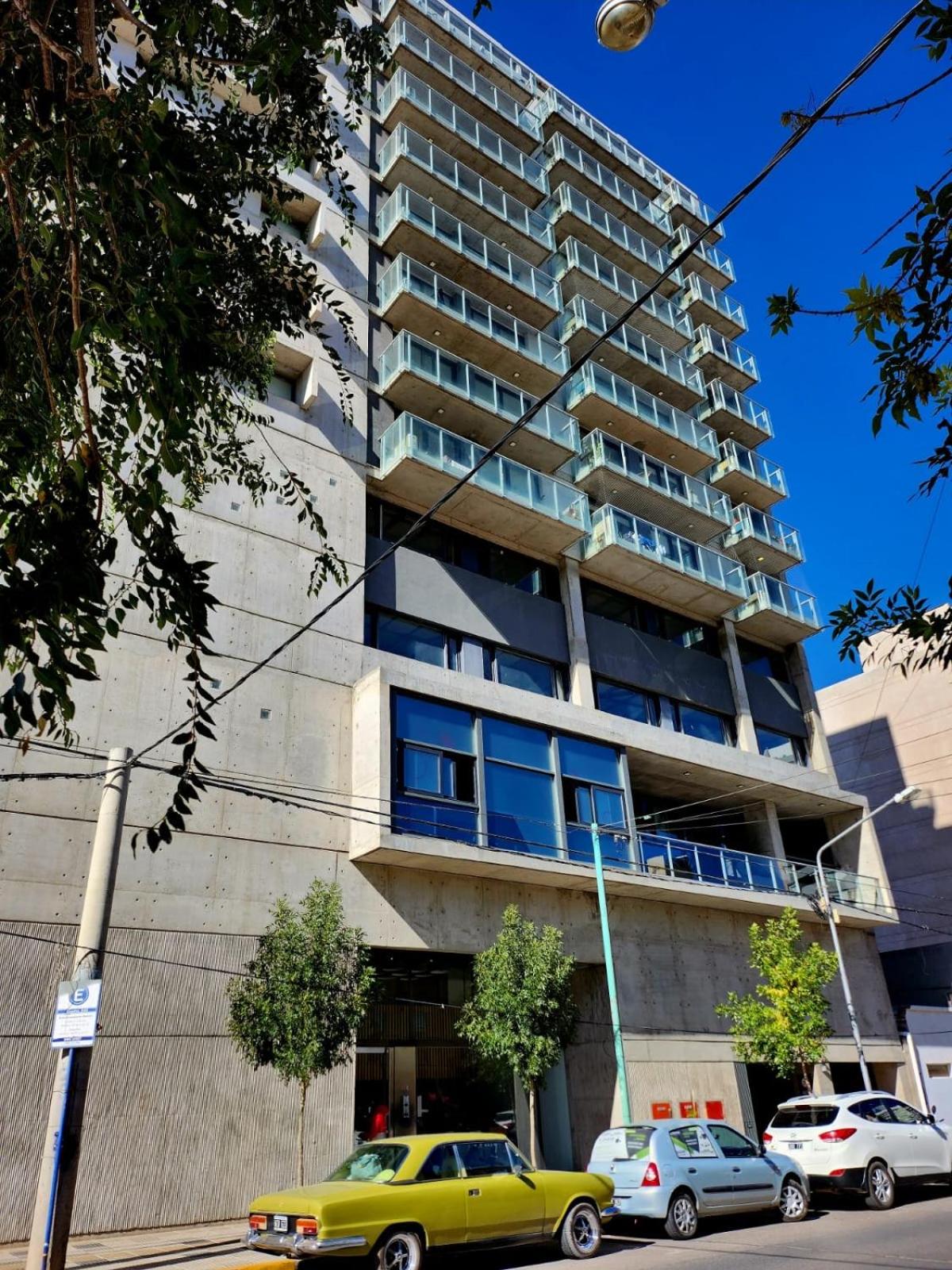 Dptos amoblados NQN - Excelente ubicacion- ZONA CENTRO
