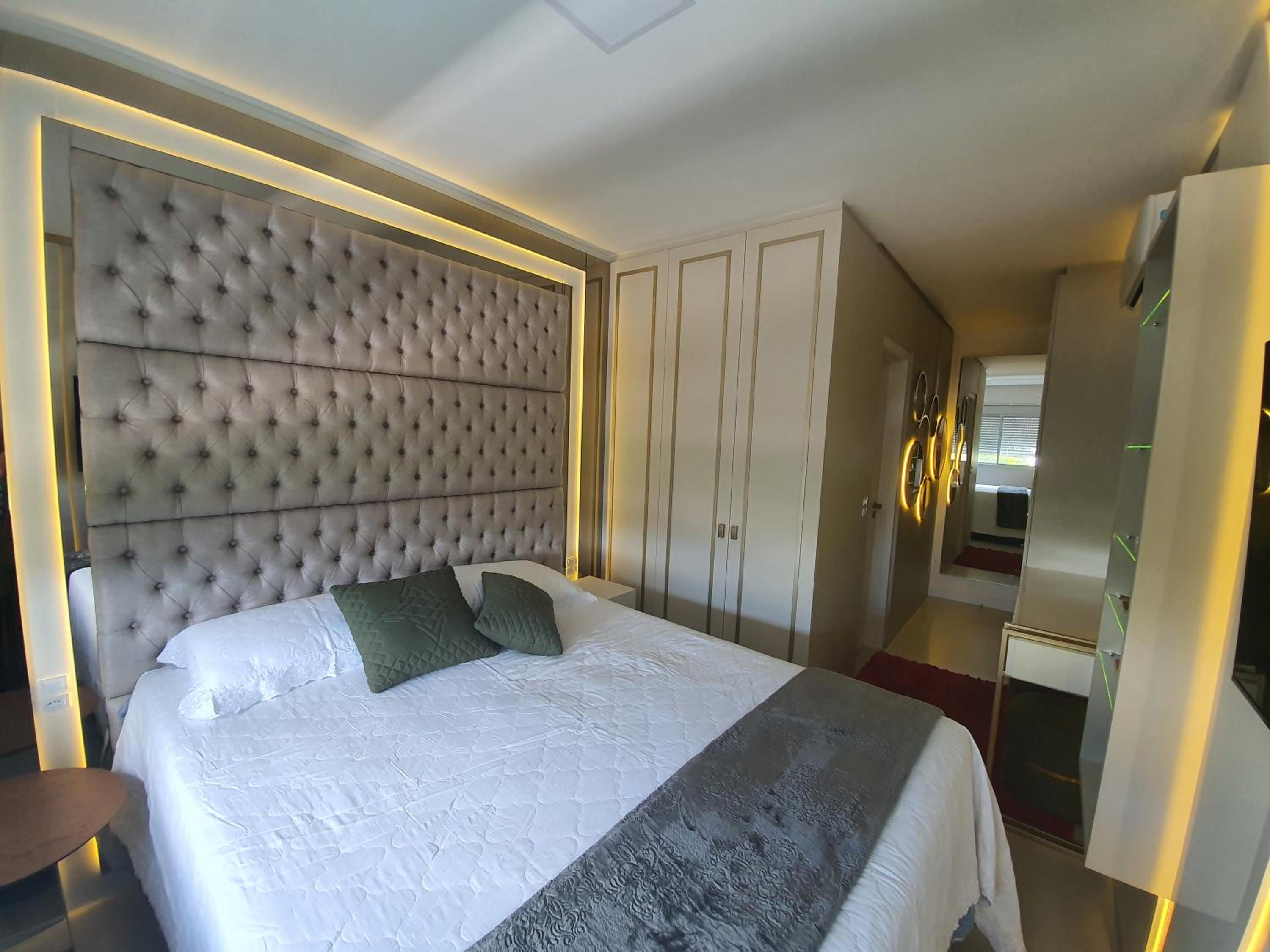 Apto Lindíssimo Cannes Club Residence, com piscina, próximo à praia
