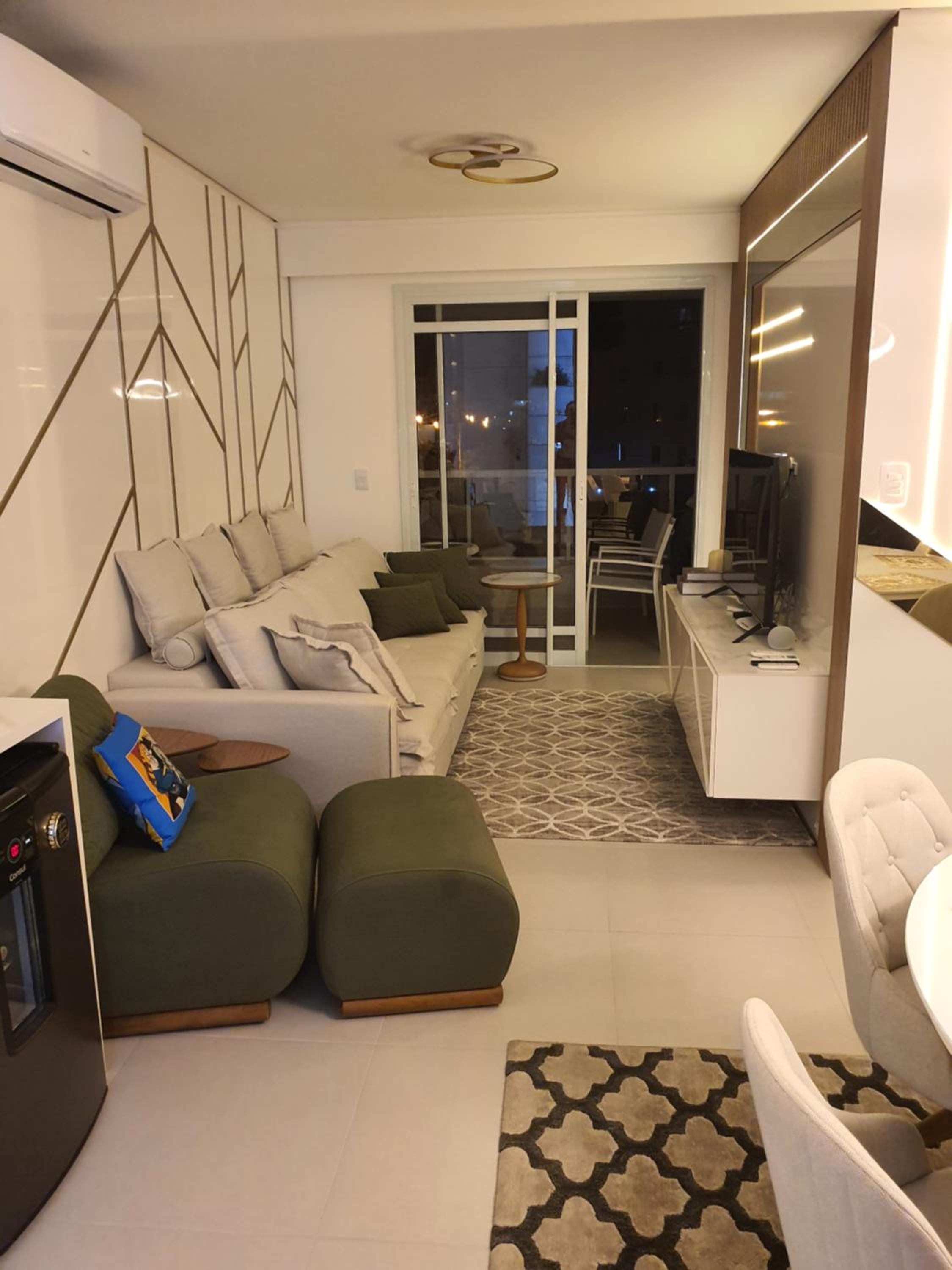 Apto Lindíssimo Cannes Club Residence, com piscina, próximo à praia