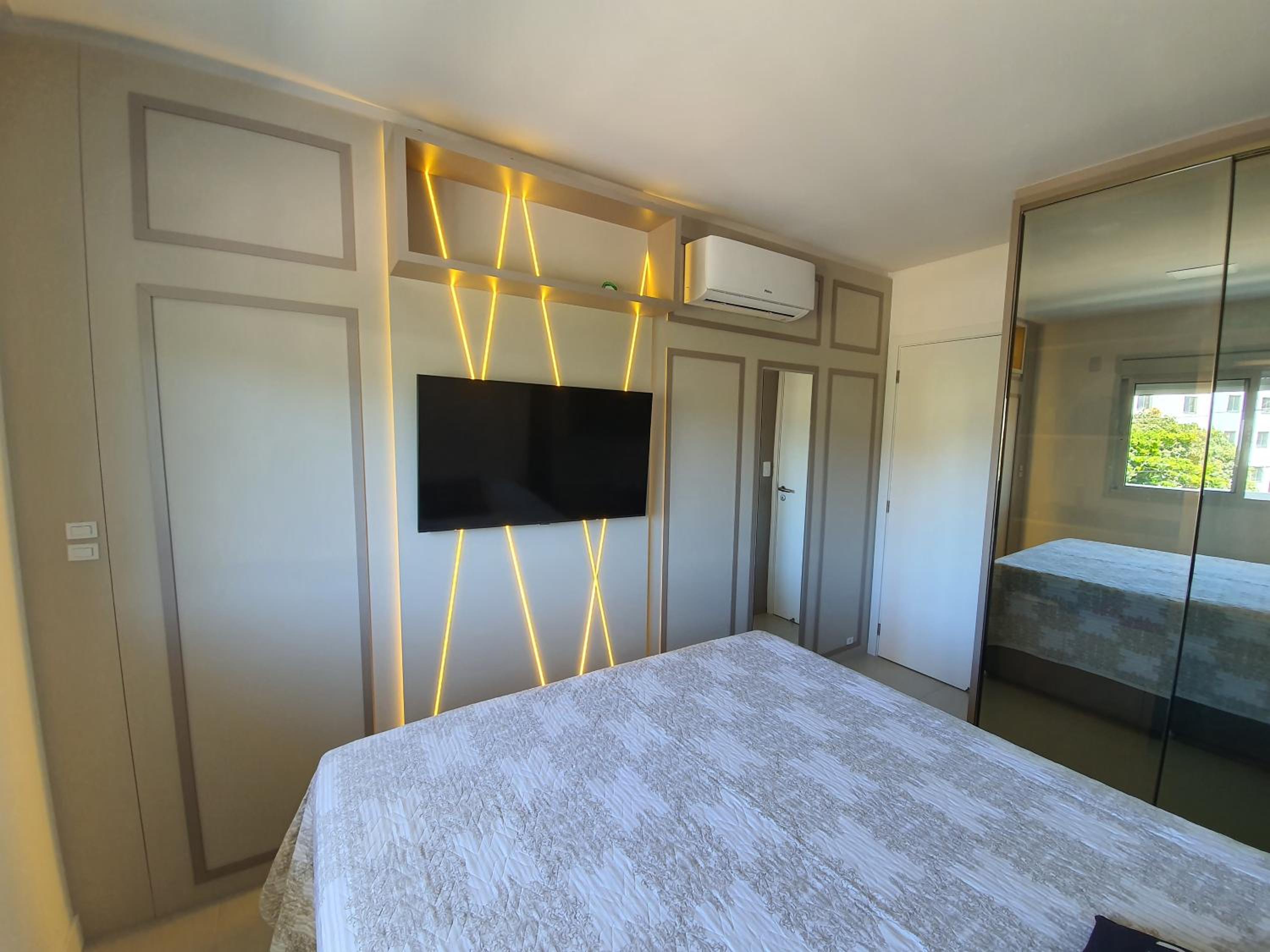 Apto Lindíssimo Cannes Club Residence, com piscina, próximo à praia