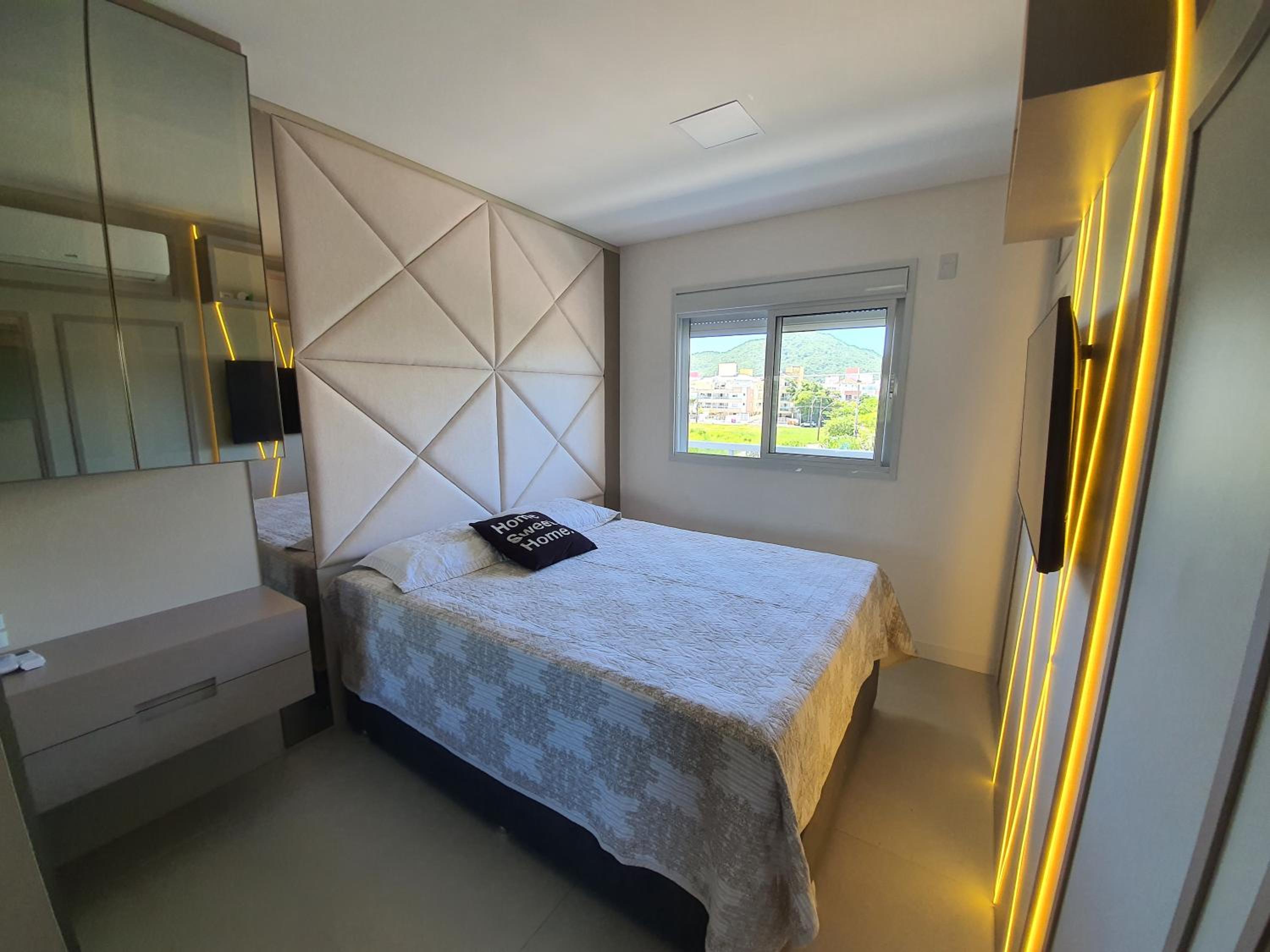 Apto Lindíssimo Cannes Club Residence, com piscina, próximo à praia