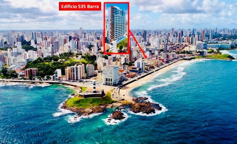 Lindo, Decorado, na Praia da Barra, em Salvador!