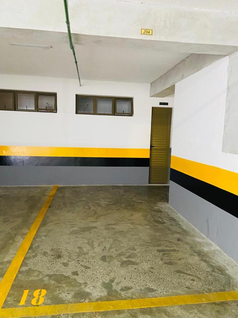 Lindo, Decorado, na Praia da Barra, em Salvador!
