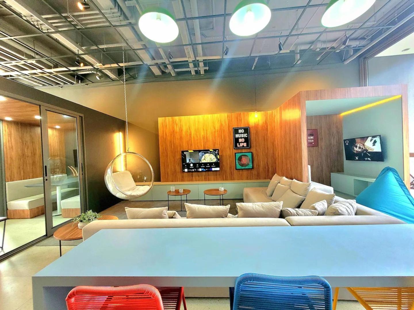 lounge