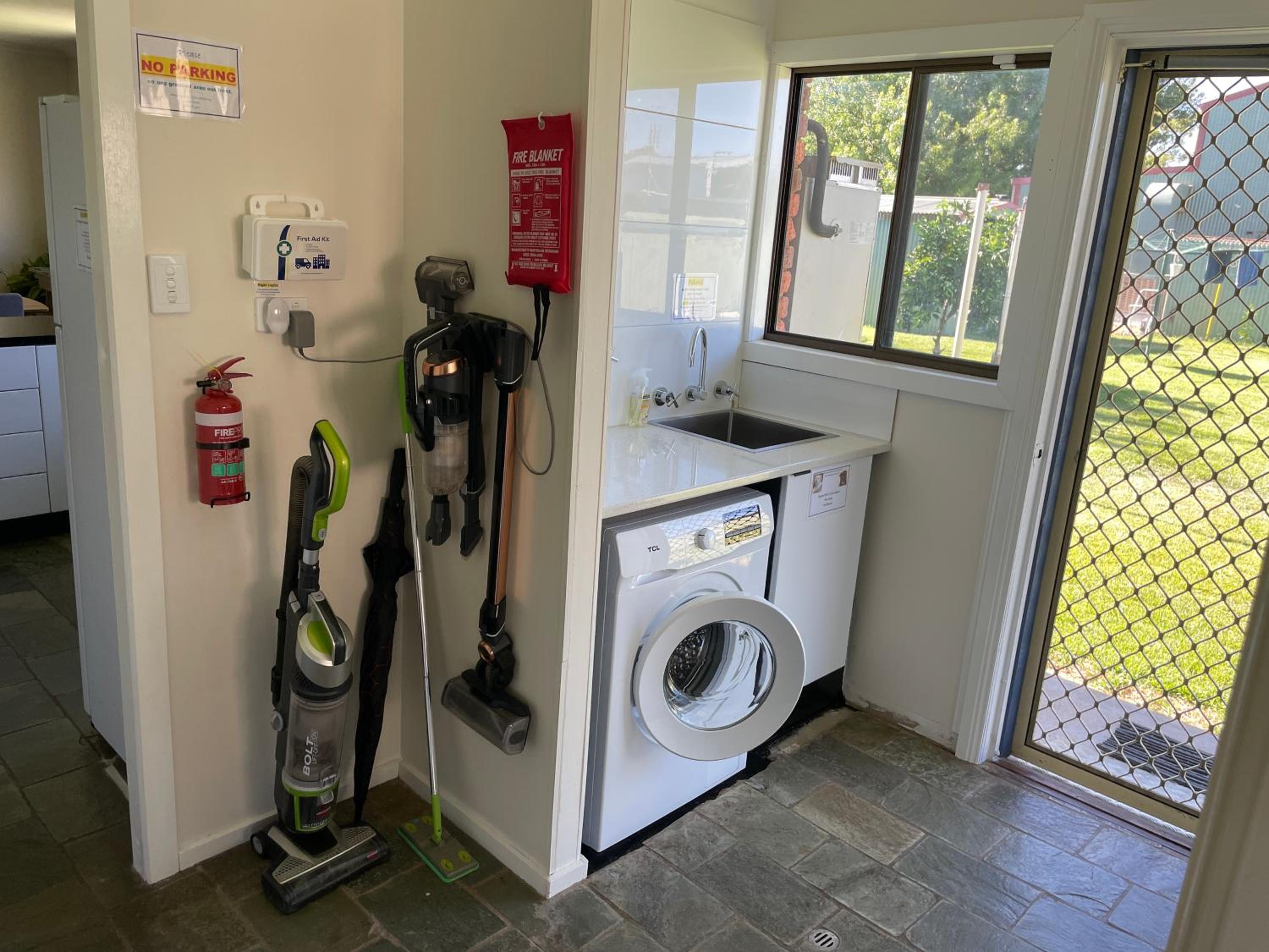 Jerilderie BNB-Pets-2BR House-86