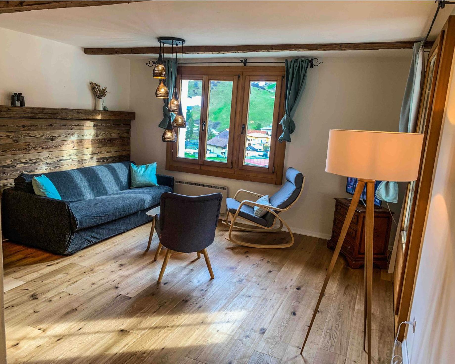 Heimelige Ferienwohnung mit Sicht in die Bergwelt