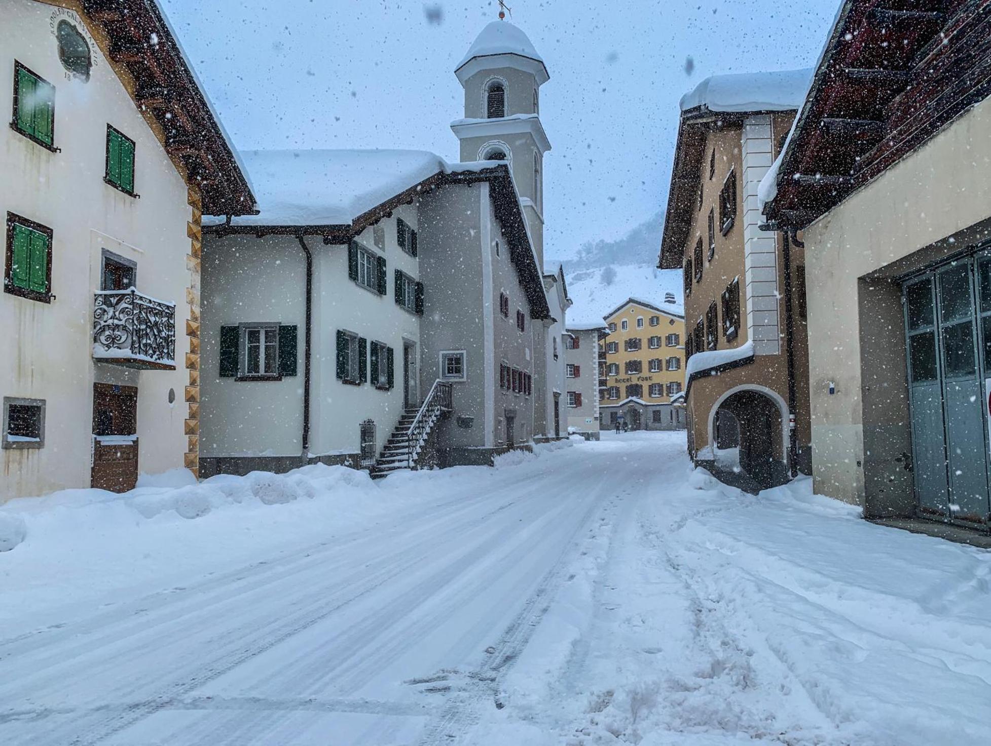 Heimelige Ferienwohnung mit Sicht in die Bergwelt
