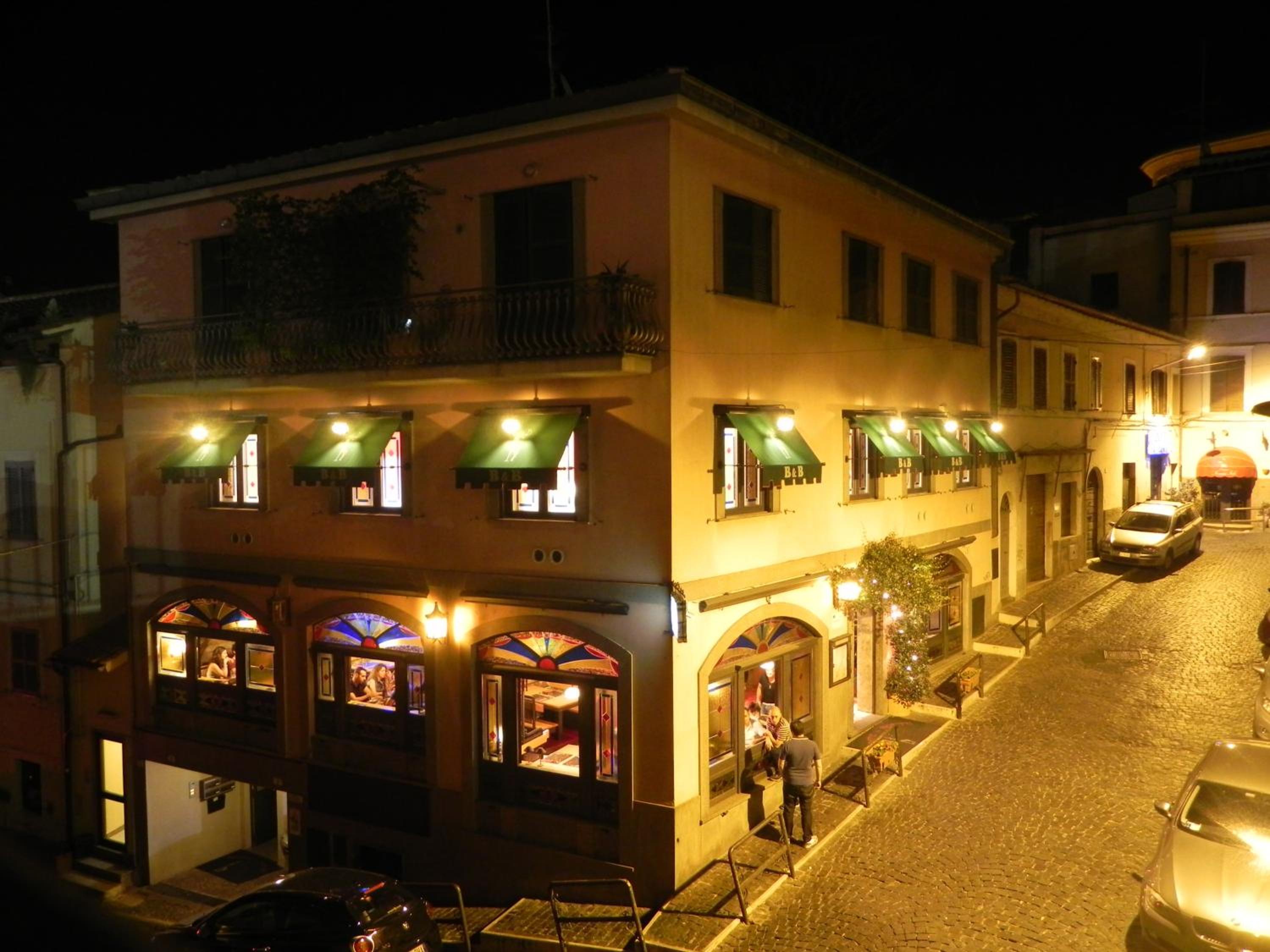 Gente di Notte view 4