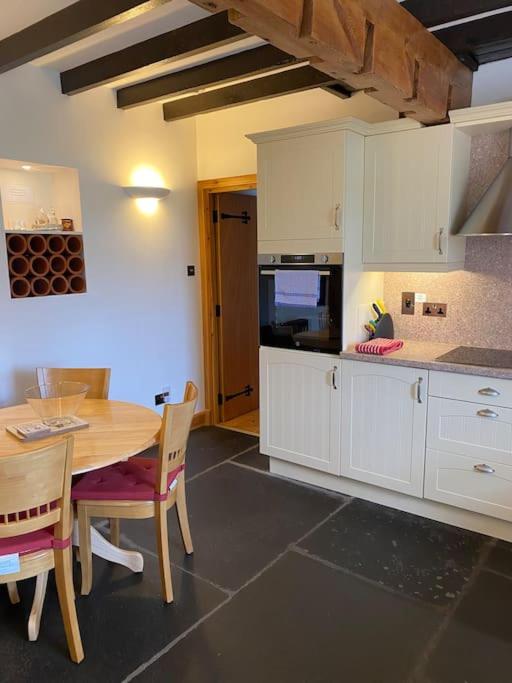 Dunes View, Cottage1, Dunnetbay accommodation