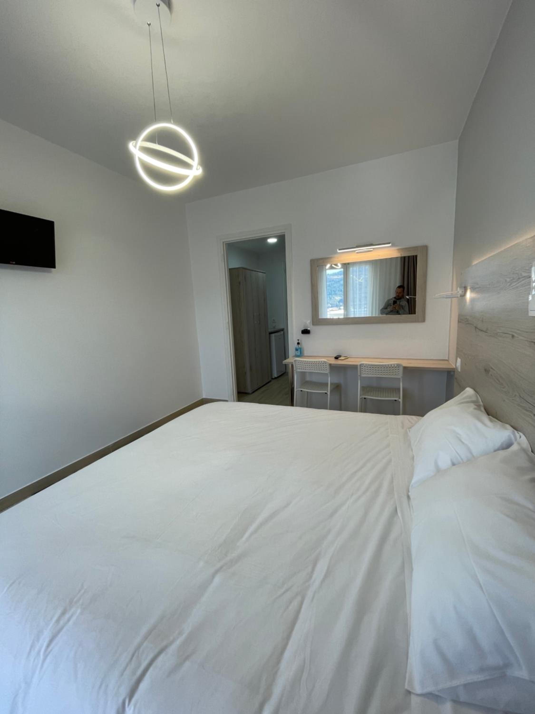Anthousa Hotel