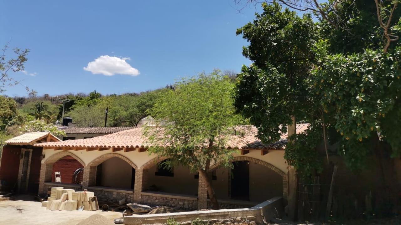 Casa Rustica en la Reserva Tehuacán-Cuicatlán view 2