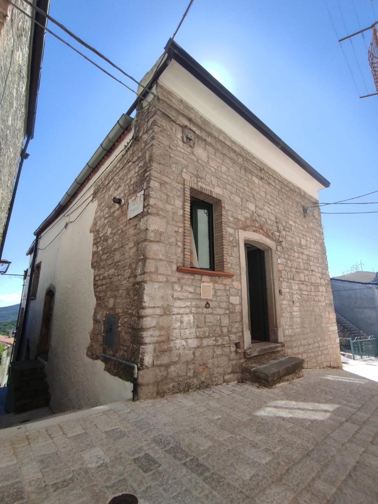 Casa Vacanze Faeto view 4