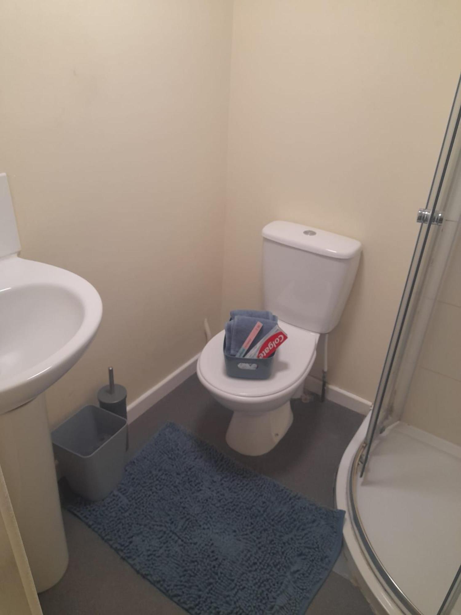 Move inn Estates - Multiple Rooms