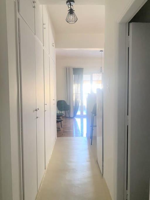 2BDR Boutique Full Apt in Plaka (BIG BALCONY)