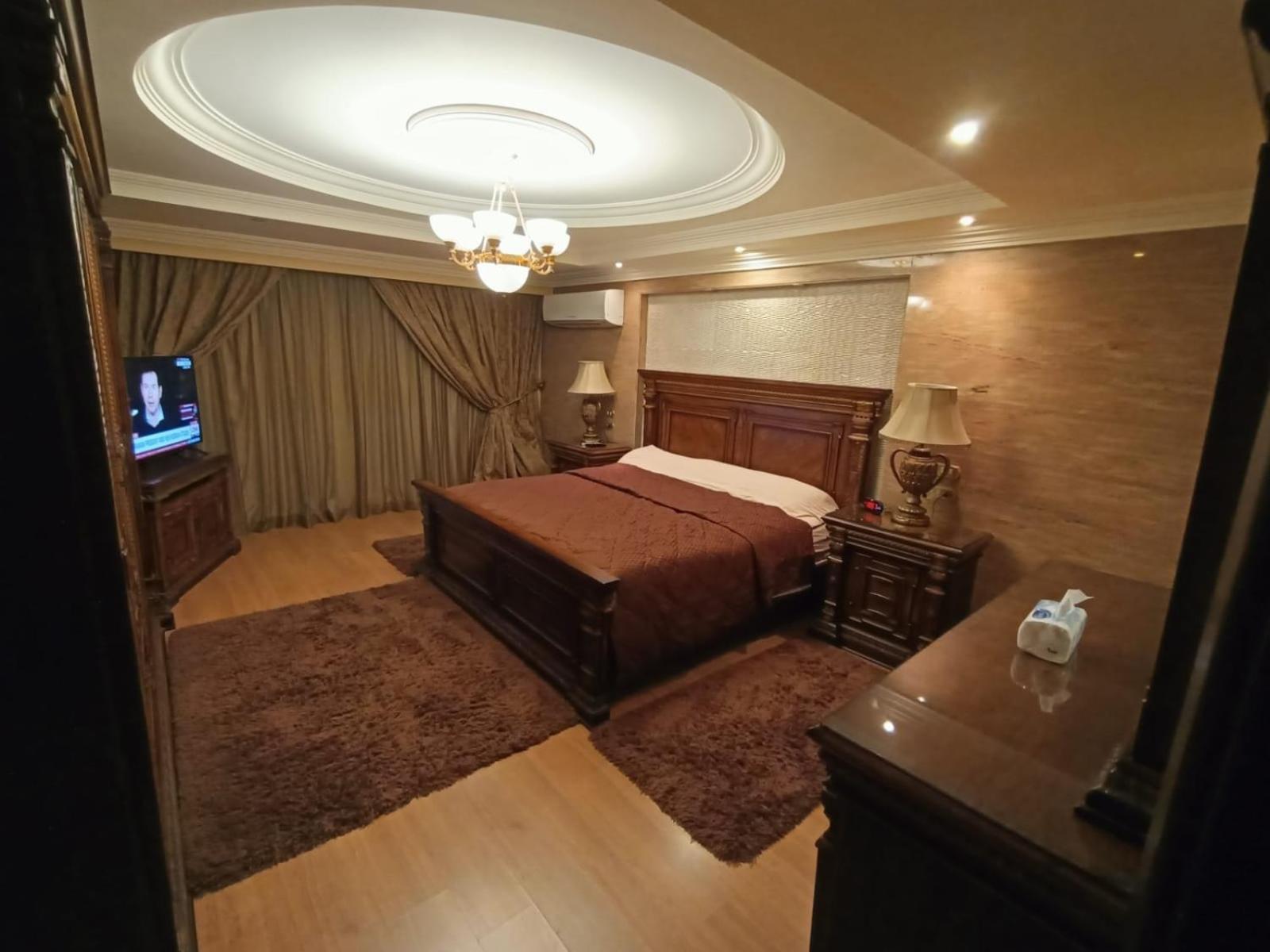 Luxurious Apartment In Massaken Sheraton near Cairo Int'l Airport