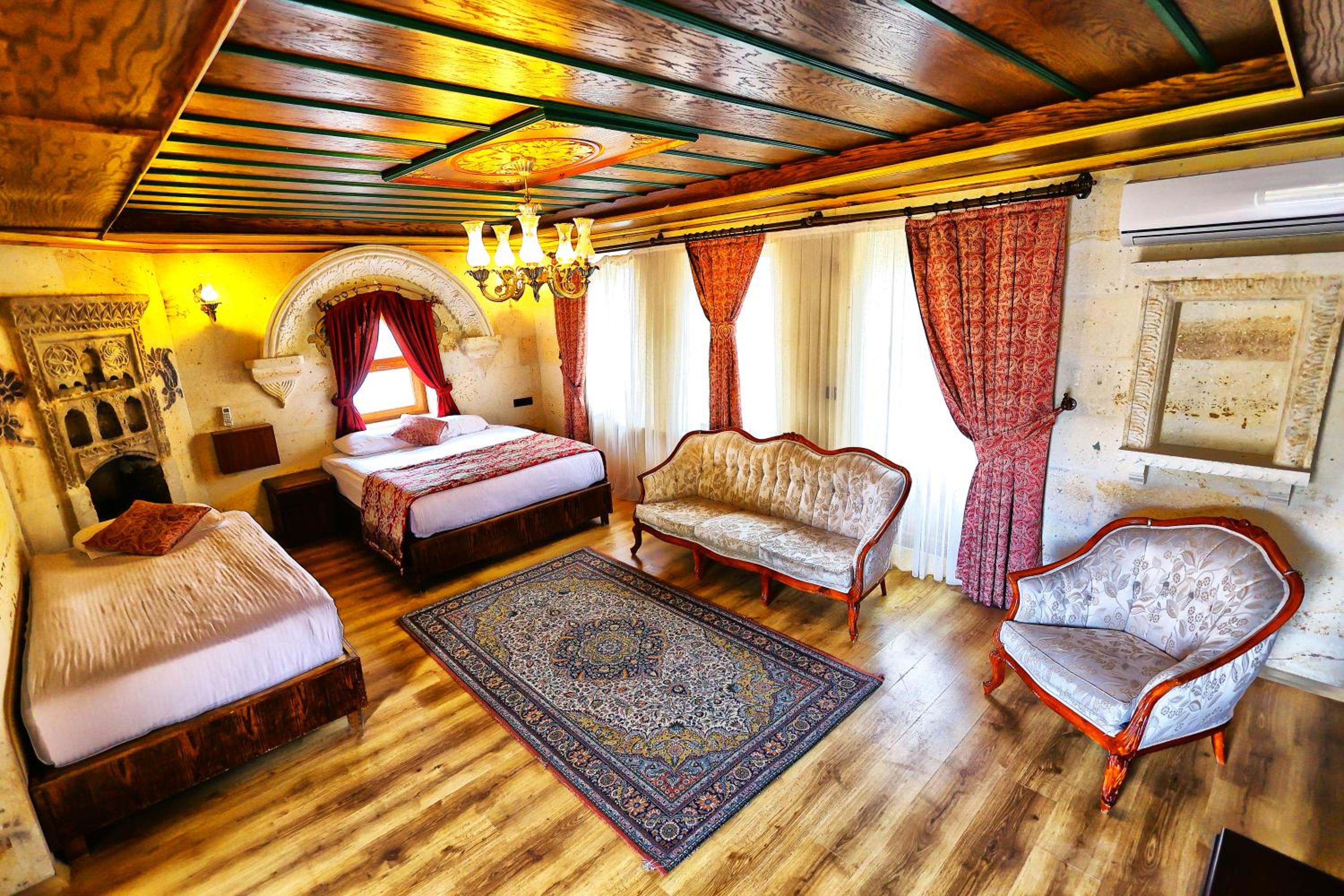 Cappadocia Empire Cave Hotel - Image 37