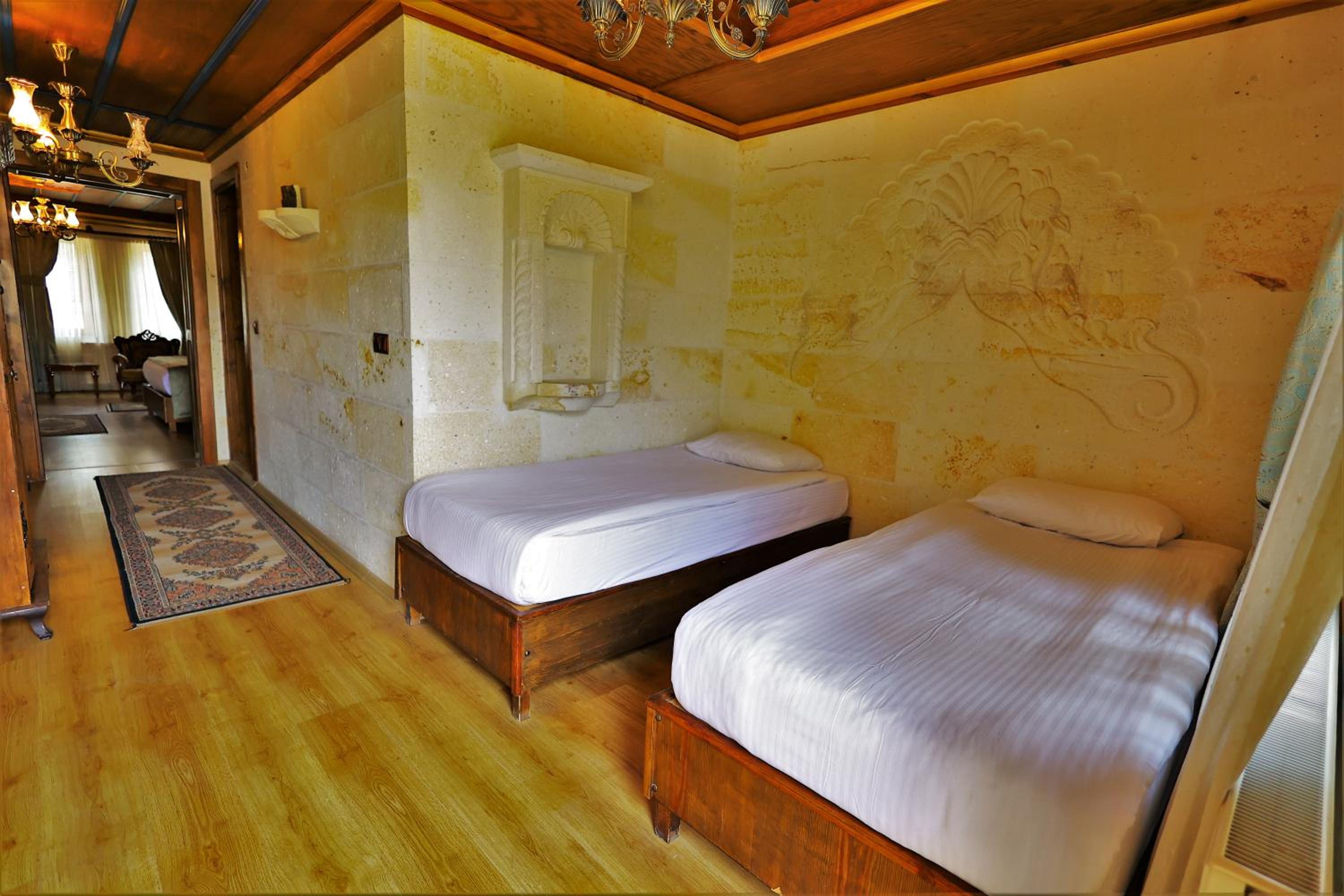 Cappadocia Empire Cave Hotel - Image 38