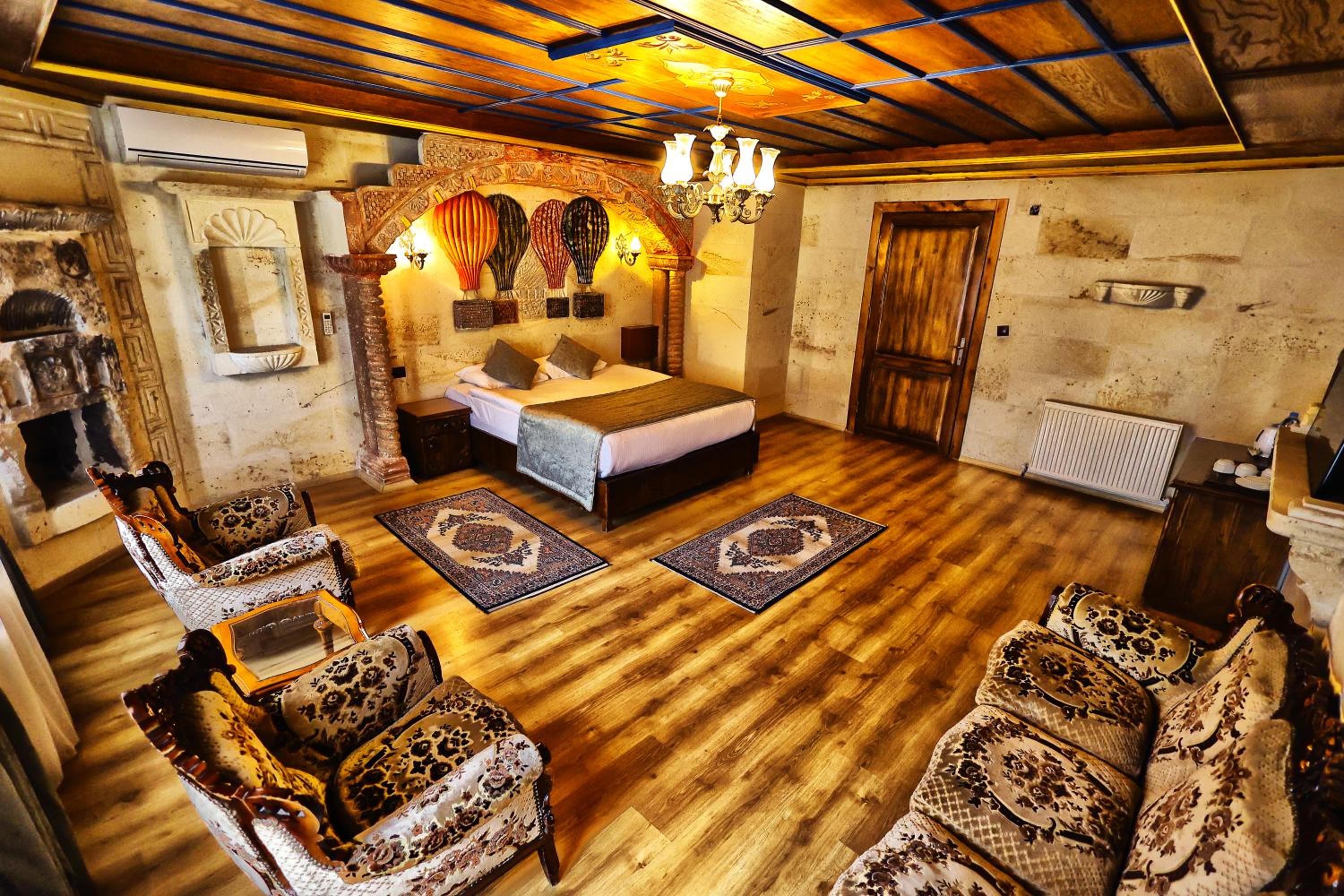 Cappadocia Empire Cave Hotel - Image 74