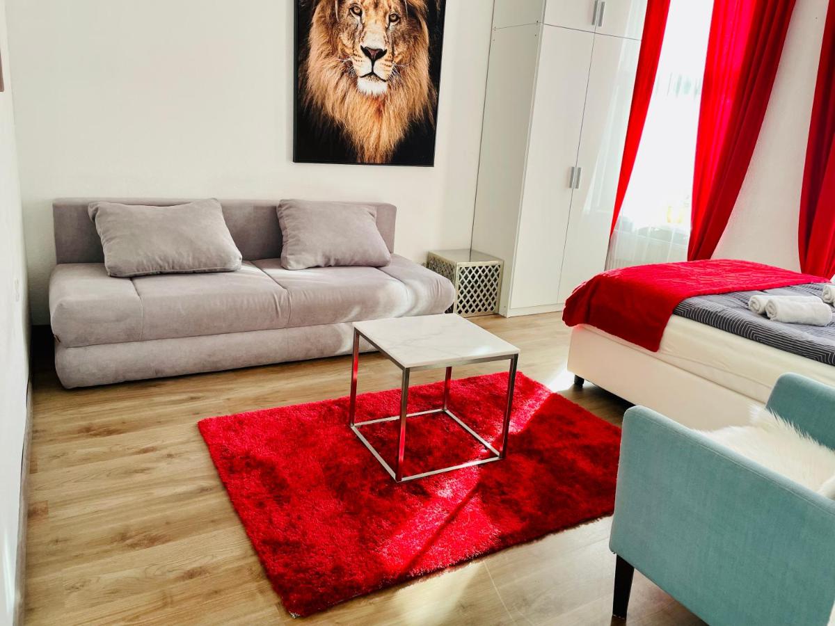 Holiday & Business Apartments 1150 Vienna