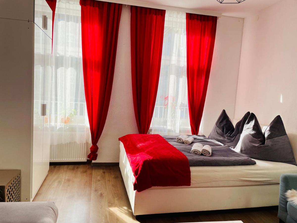 Holiday & Business Apartments 1150 Vienna