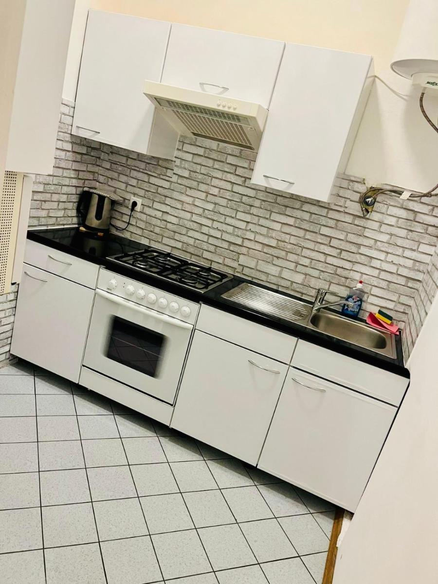 Holiday & Business Apartments 1150 Vienna