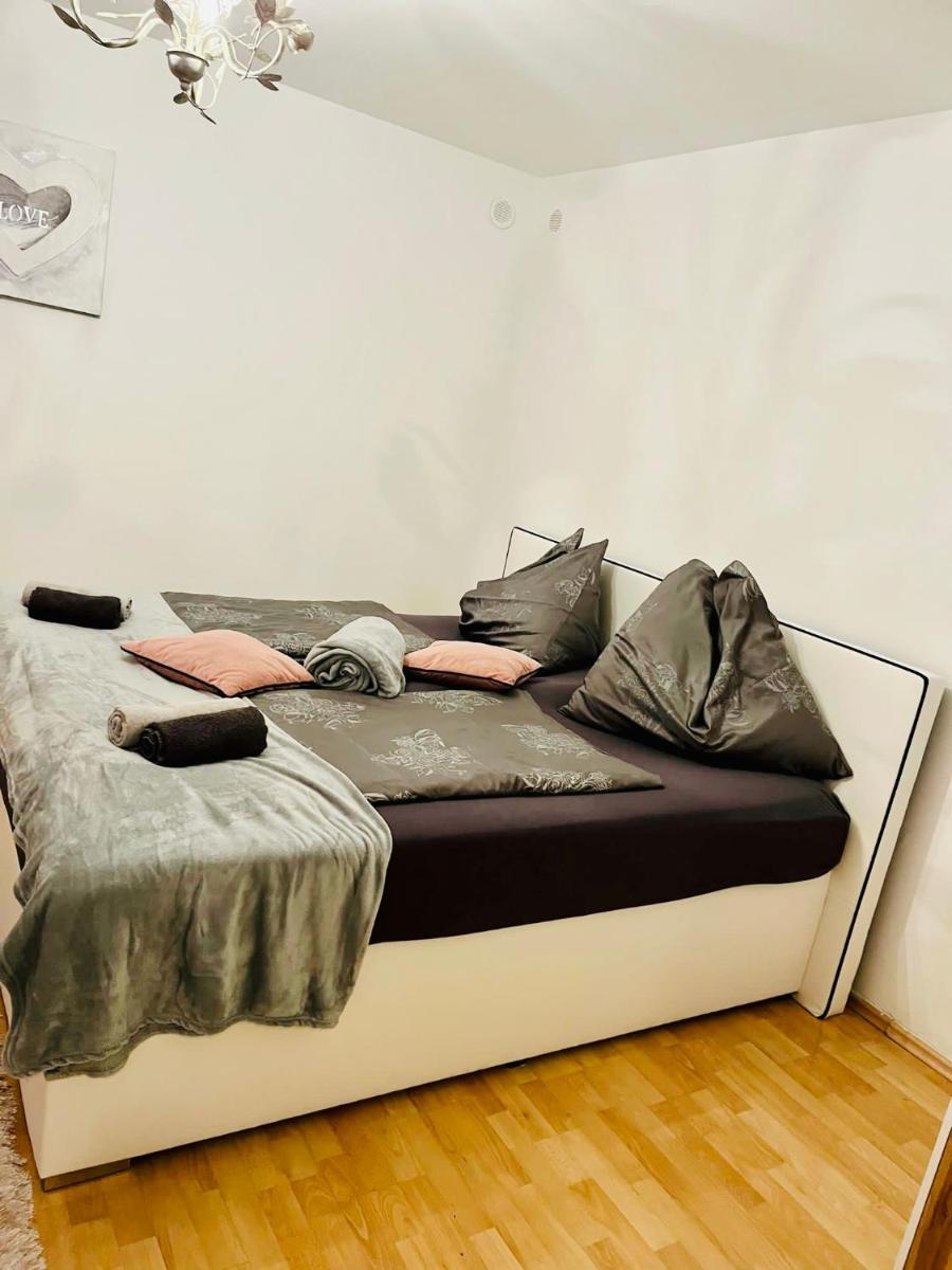 Holiday & Business Apartments 1150 Vienna