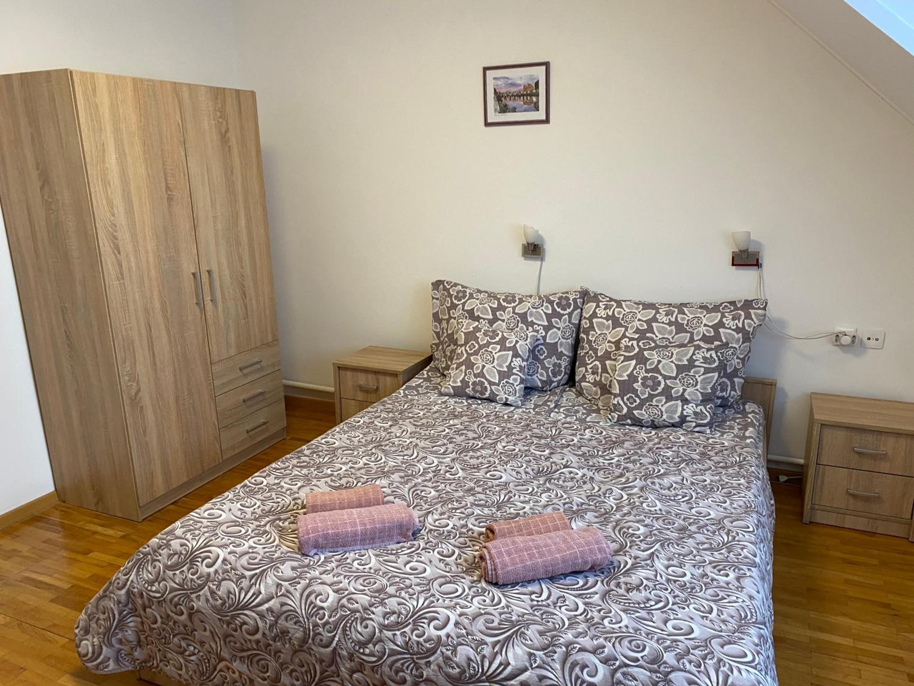 Friends Villa Apartments 2