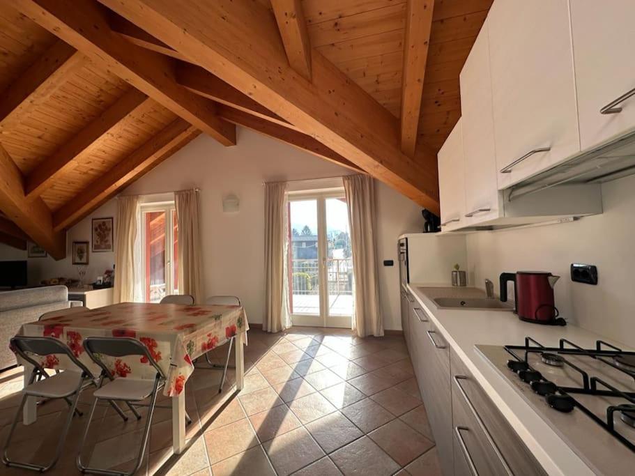 Casa Nella, appartamento vista lago