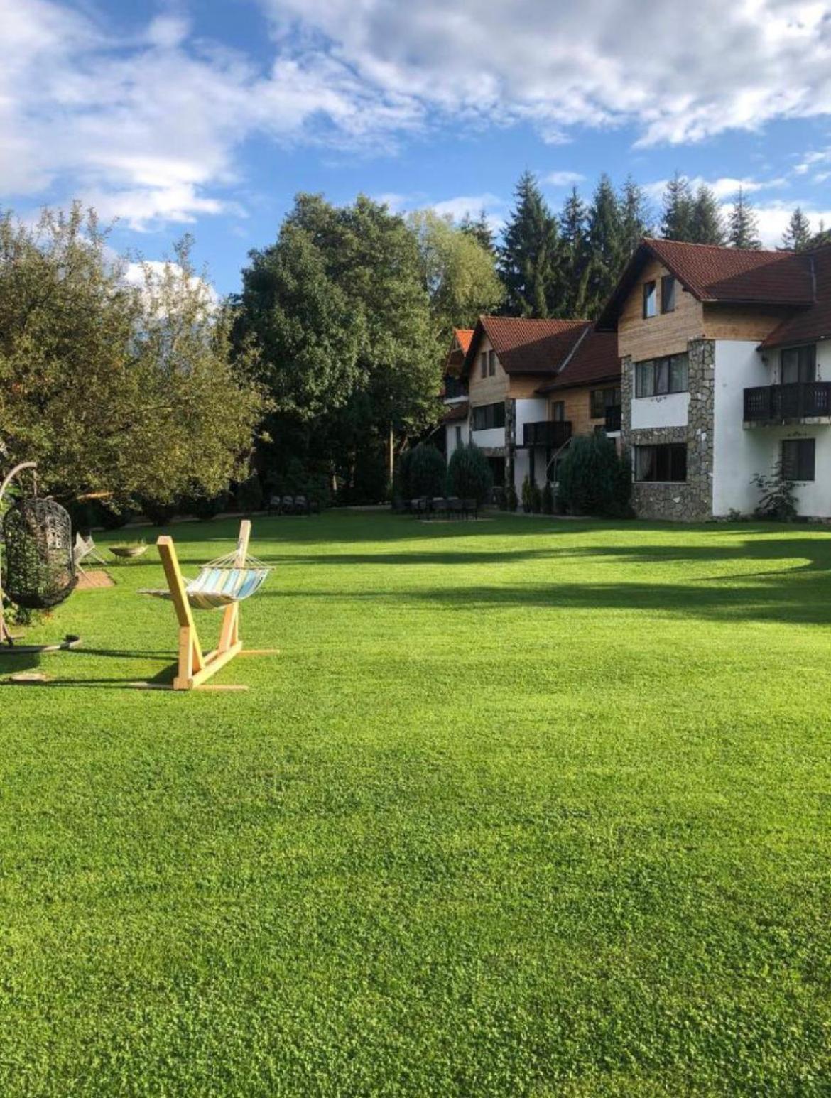 Garden Retreat - main view