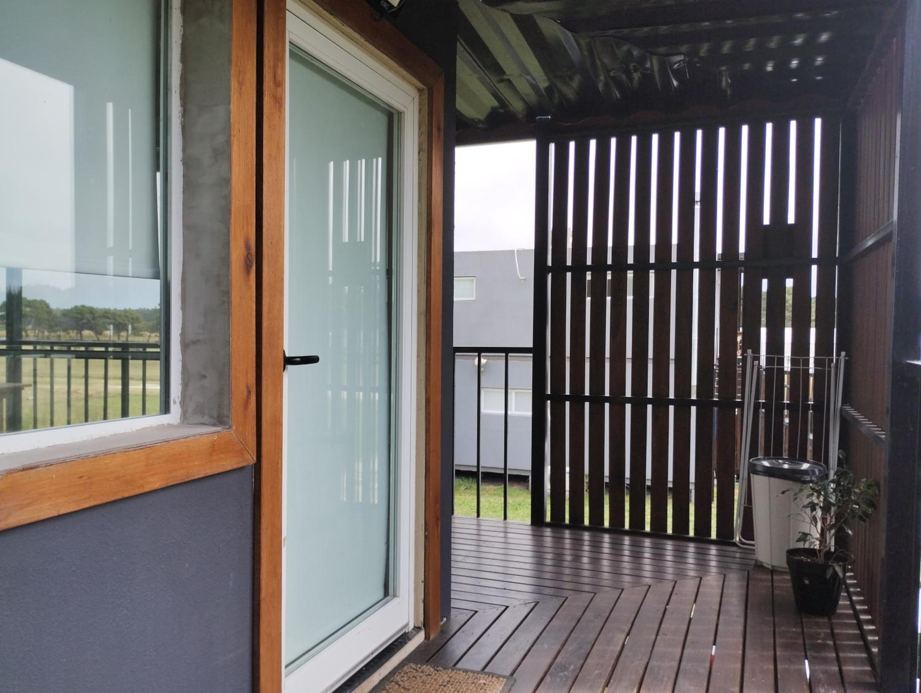 Casas Containers - Barrio Los Teros con pileta compartida - Santa Clara del Mar