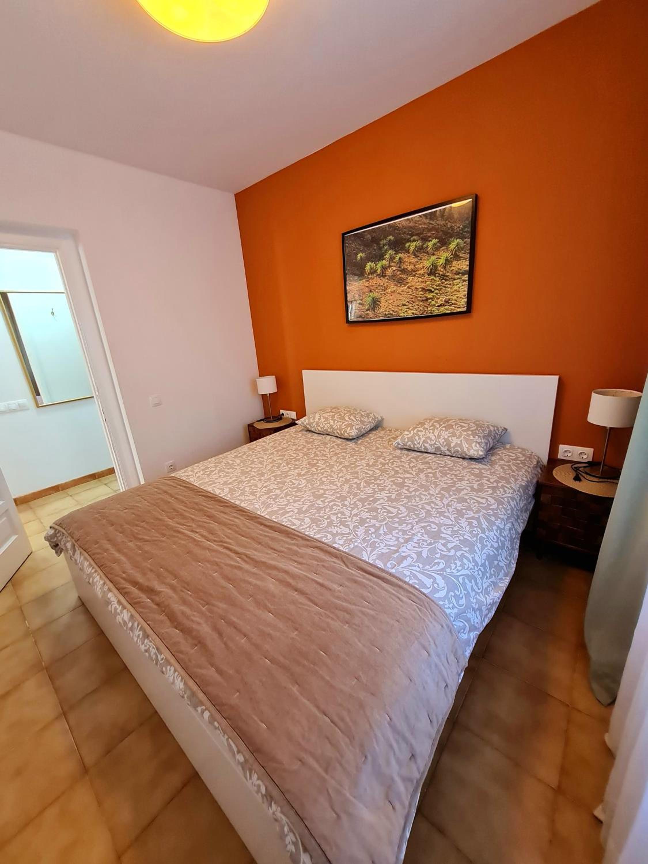 Cozy Montanita Apartment