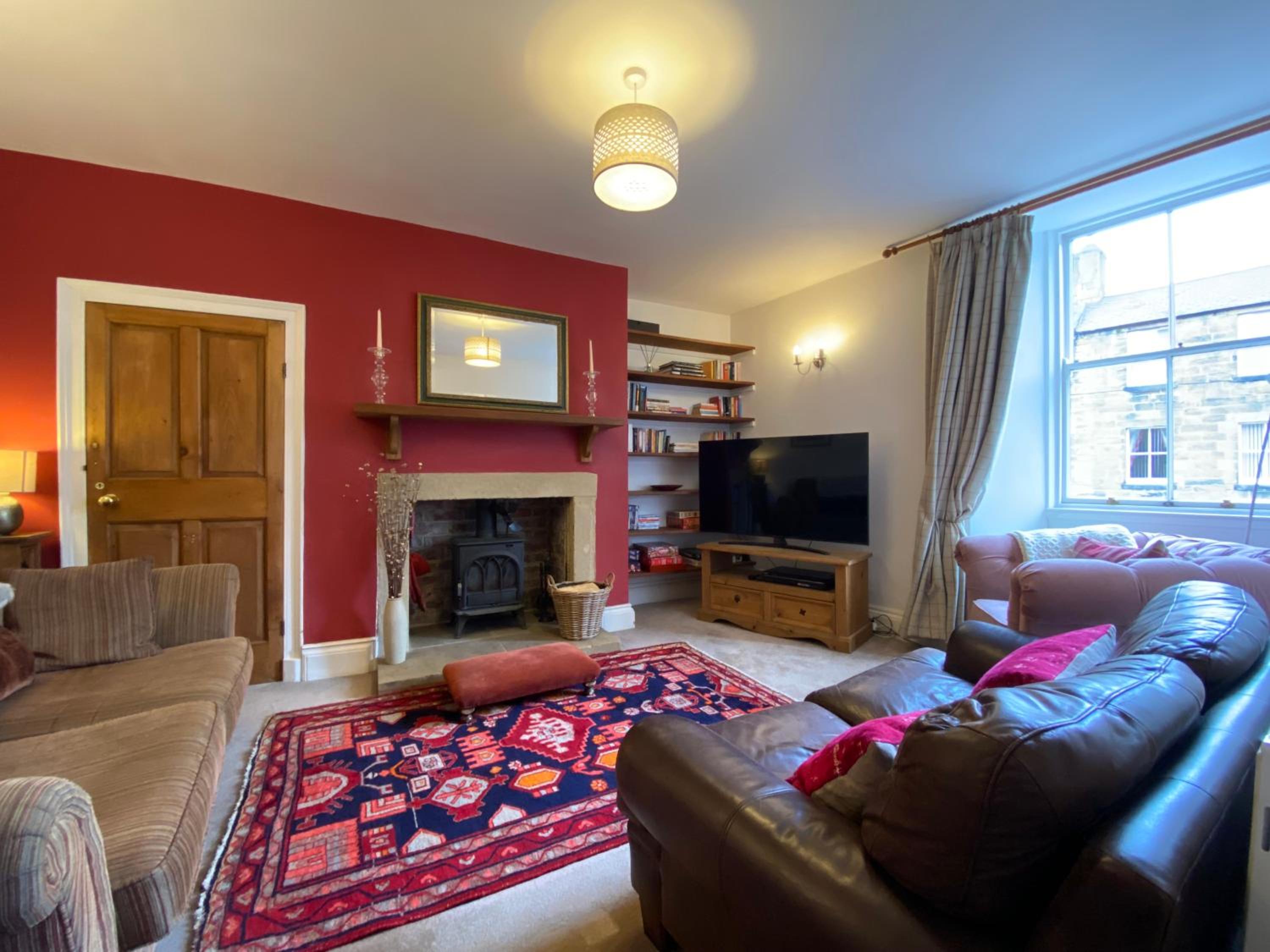 Alnwick Holiday House - Charming, Historic, Central Alnwick with Courtyard view 2