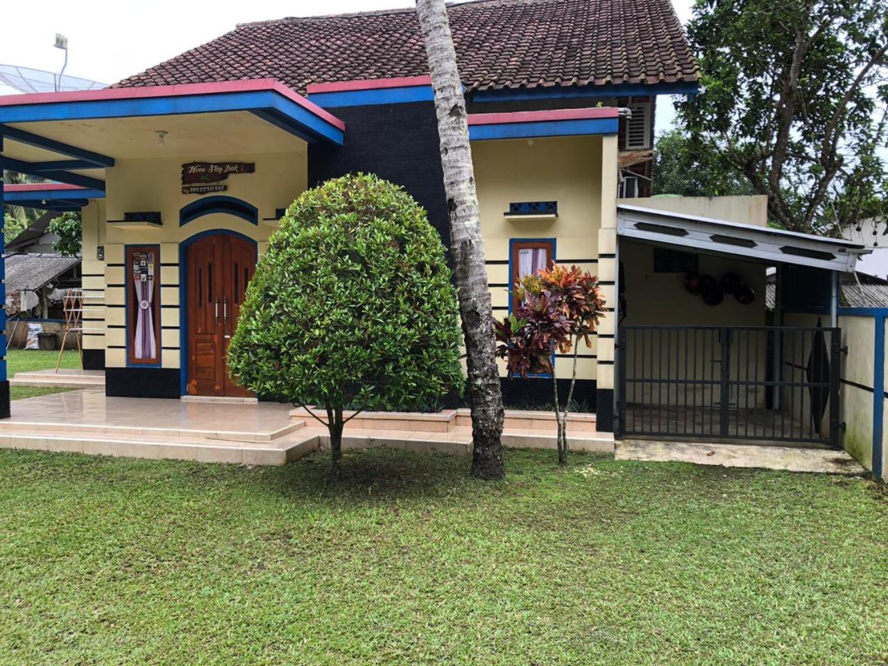 Isak batukaras
