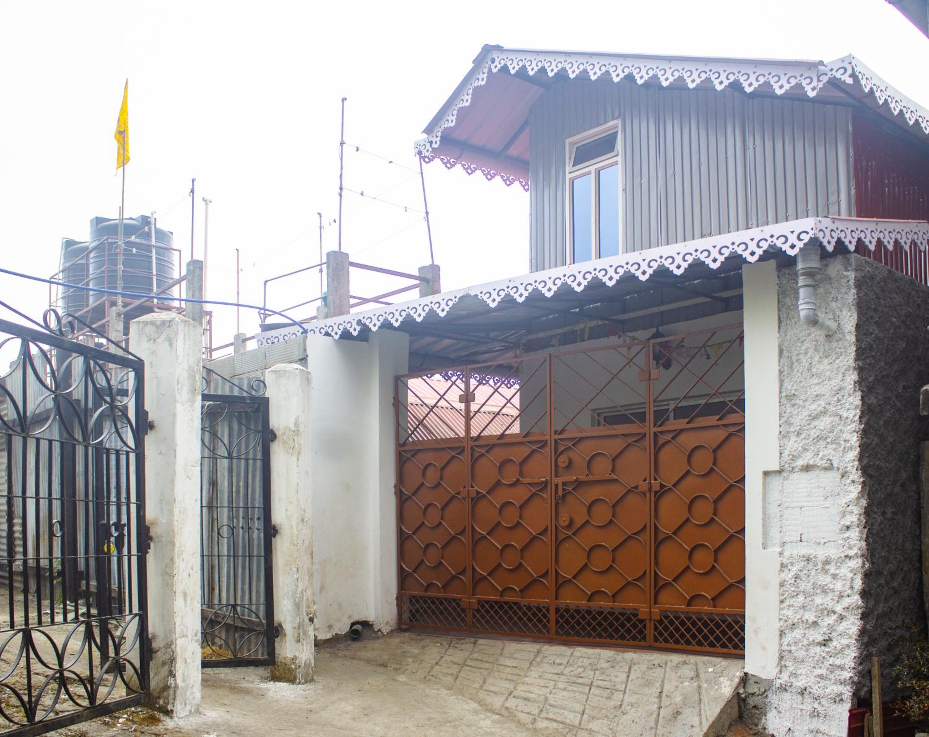 The Guiding Monk Home Stays view 4