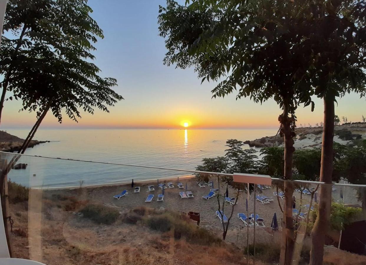 Villa Angel - Exotic Villa 200m From Beach