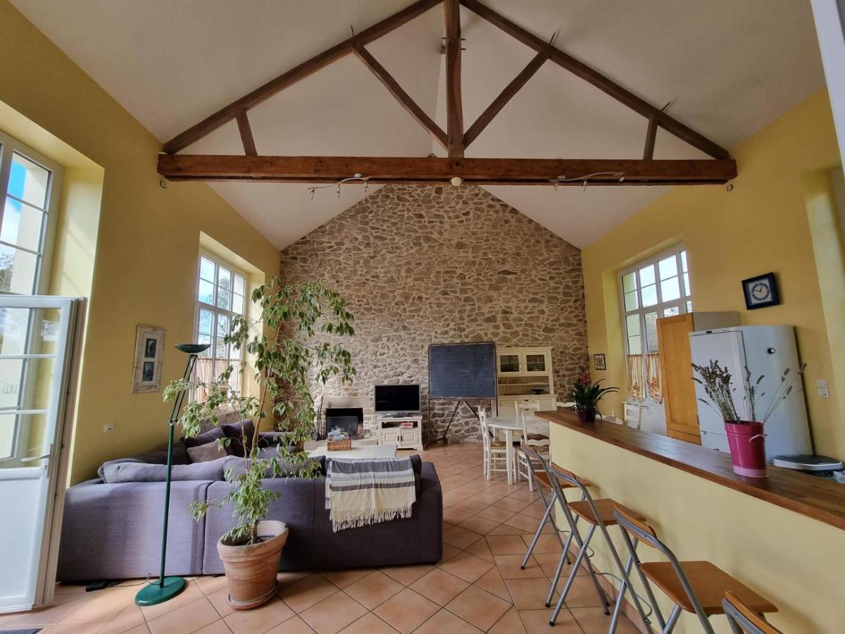 LA RECREATION  Ancienne ecole de 1850 renovee en maison d'hotes - Property Image 11