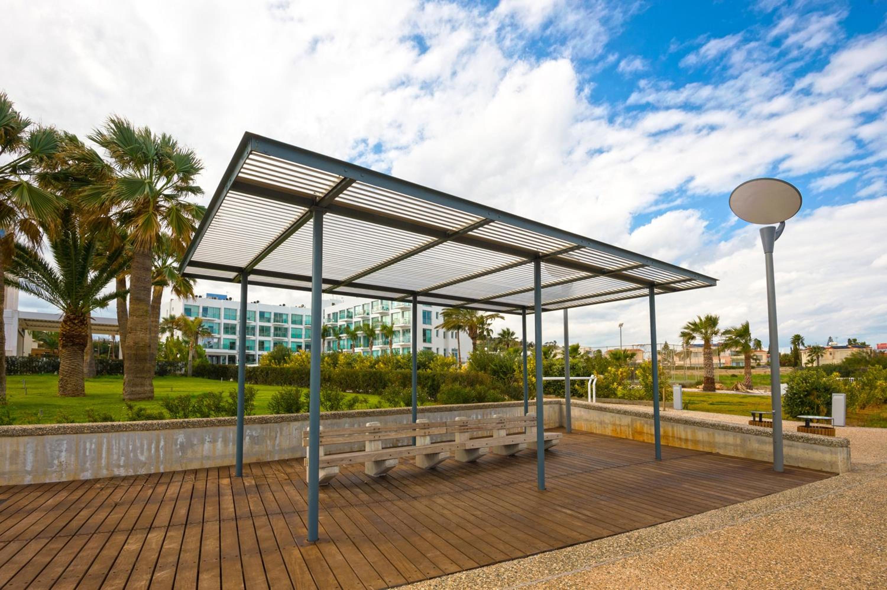 BLISS - Coralli Beachfront Apartment