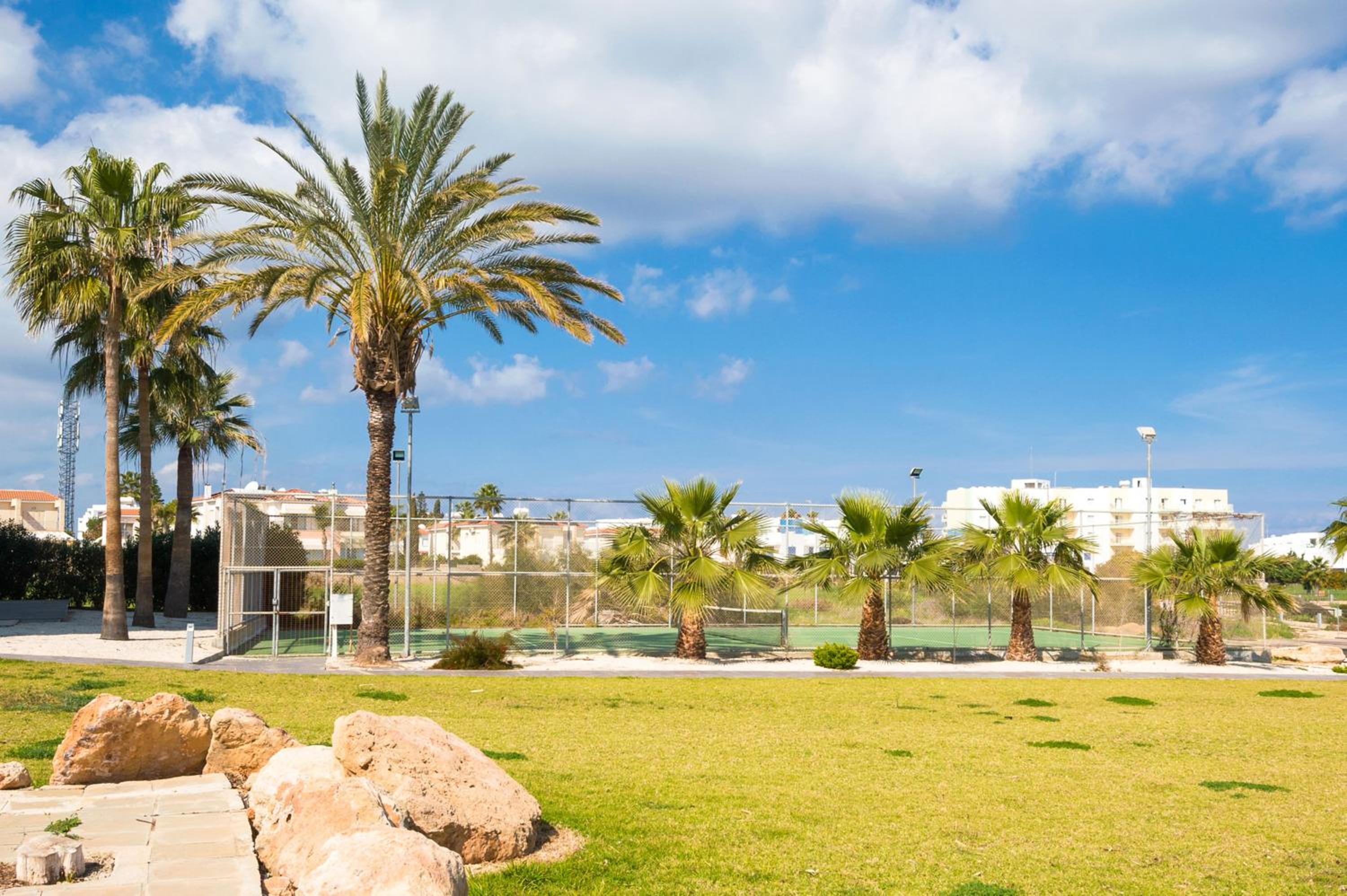 BLISS - Coralli Beachfront Apartment