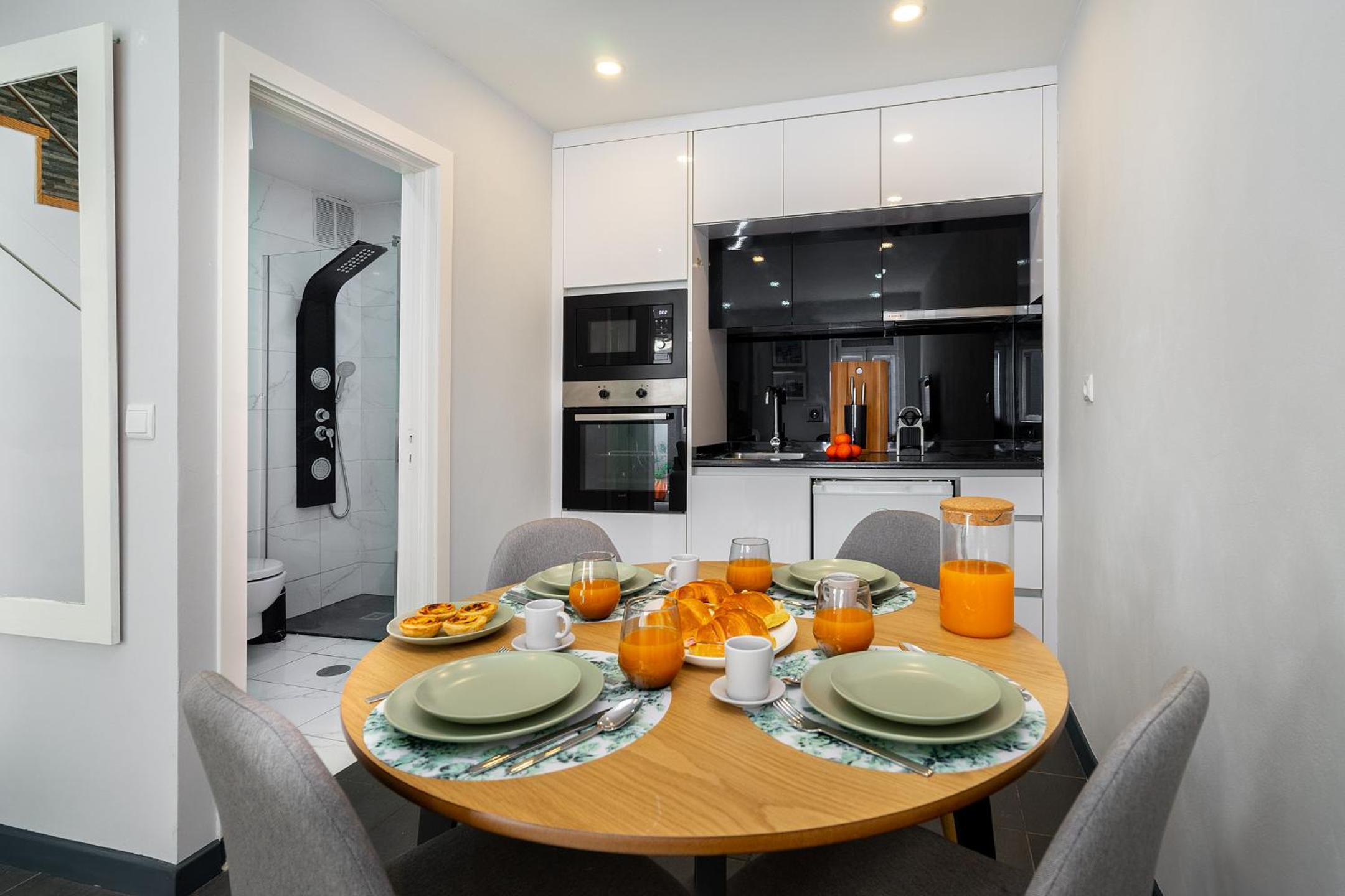 WHome Porto City Center Comfort & Stylishly Furnished view 5