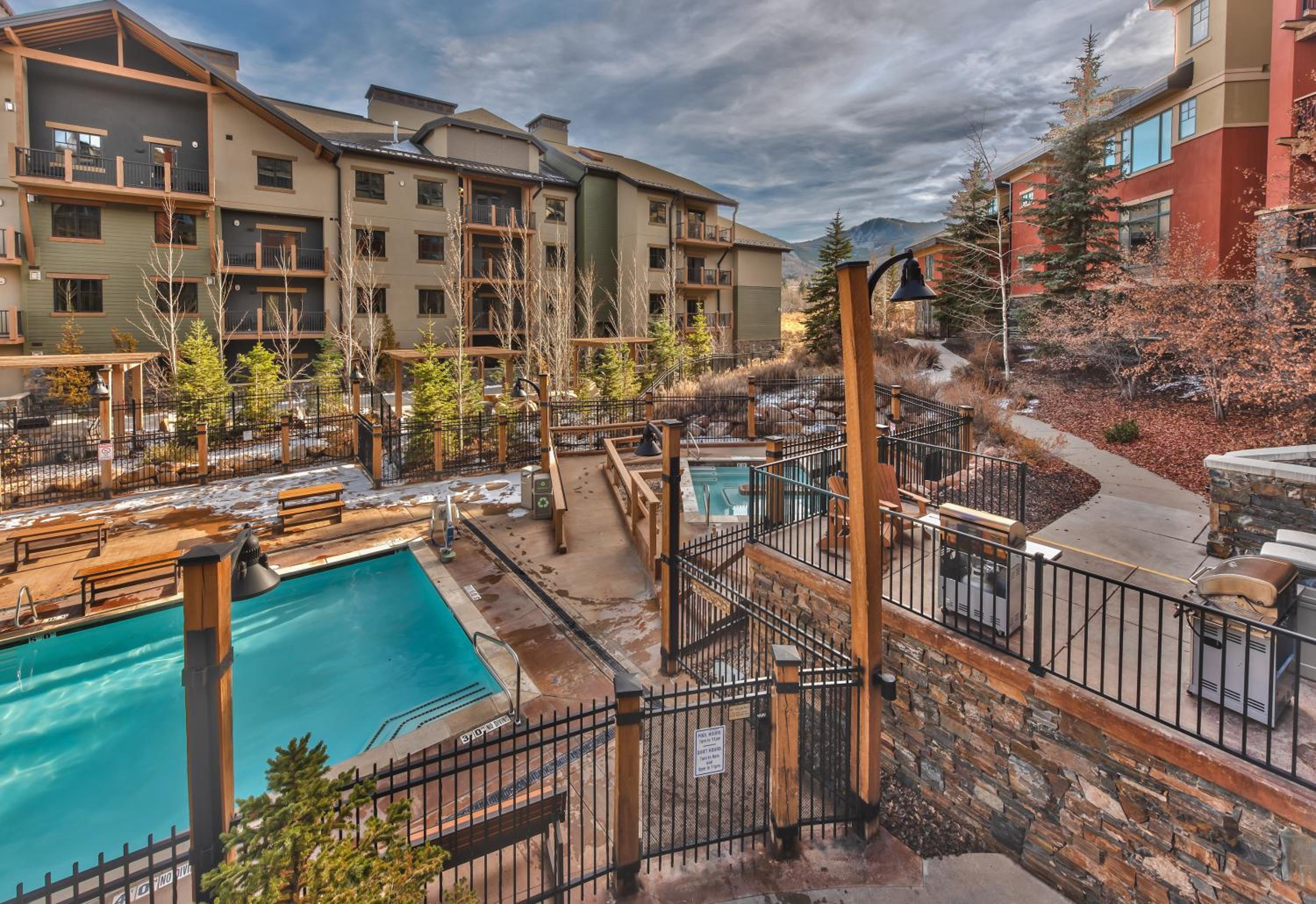 2BR Ski-in-Out Condo With Pool MC6B view 2