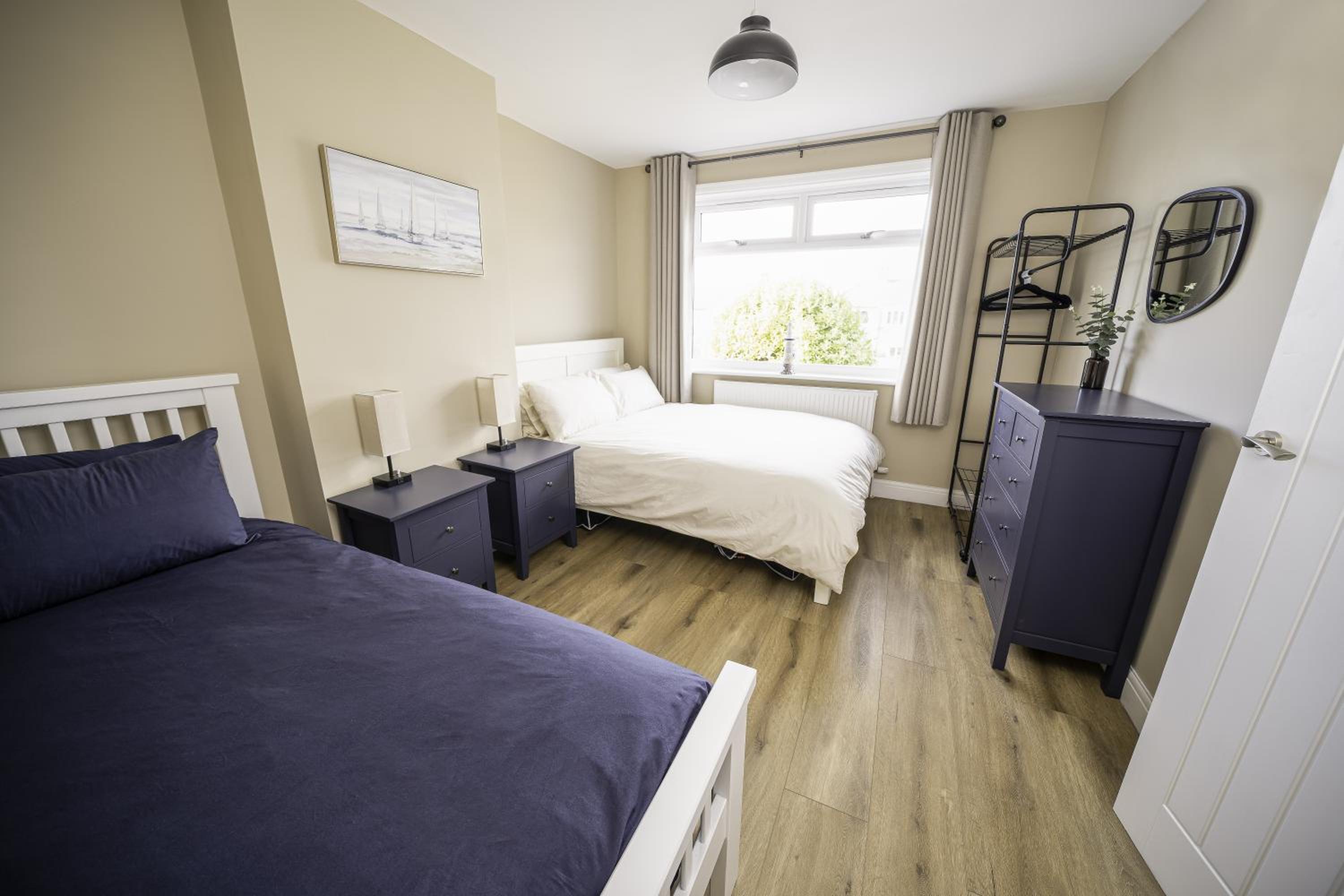 Highgate Beach House - Great for family stays and contractors