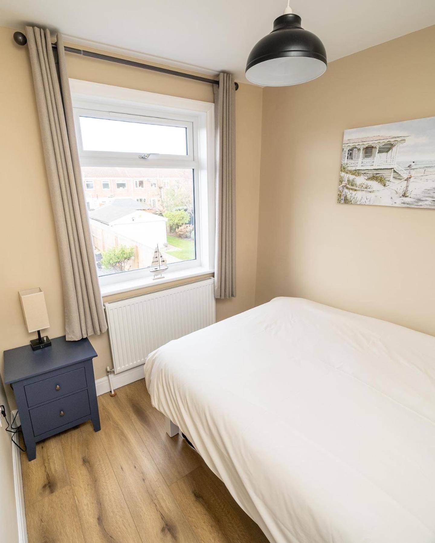 Highgate Beach House - Great for family stays and contractors