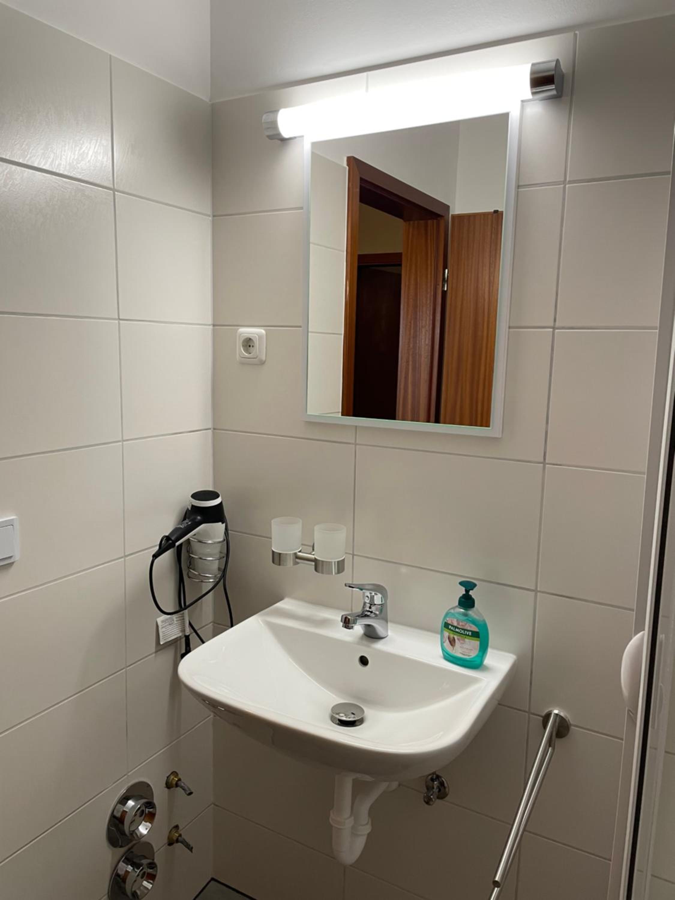 Strandnahe Ferienwohnung gegenüber Mutter-Vater-Kind-Klinik Friedrichskoog-Spitze