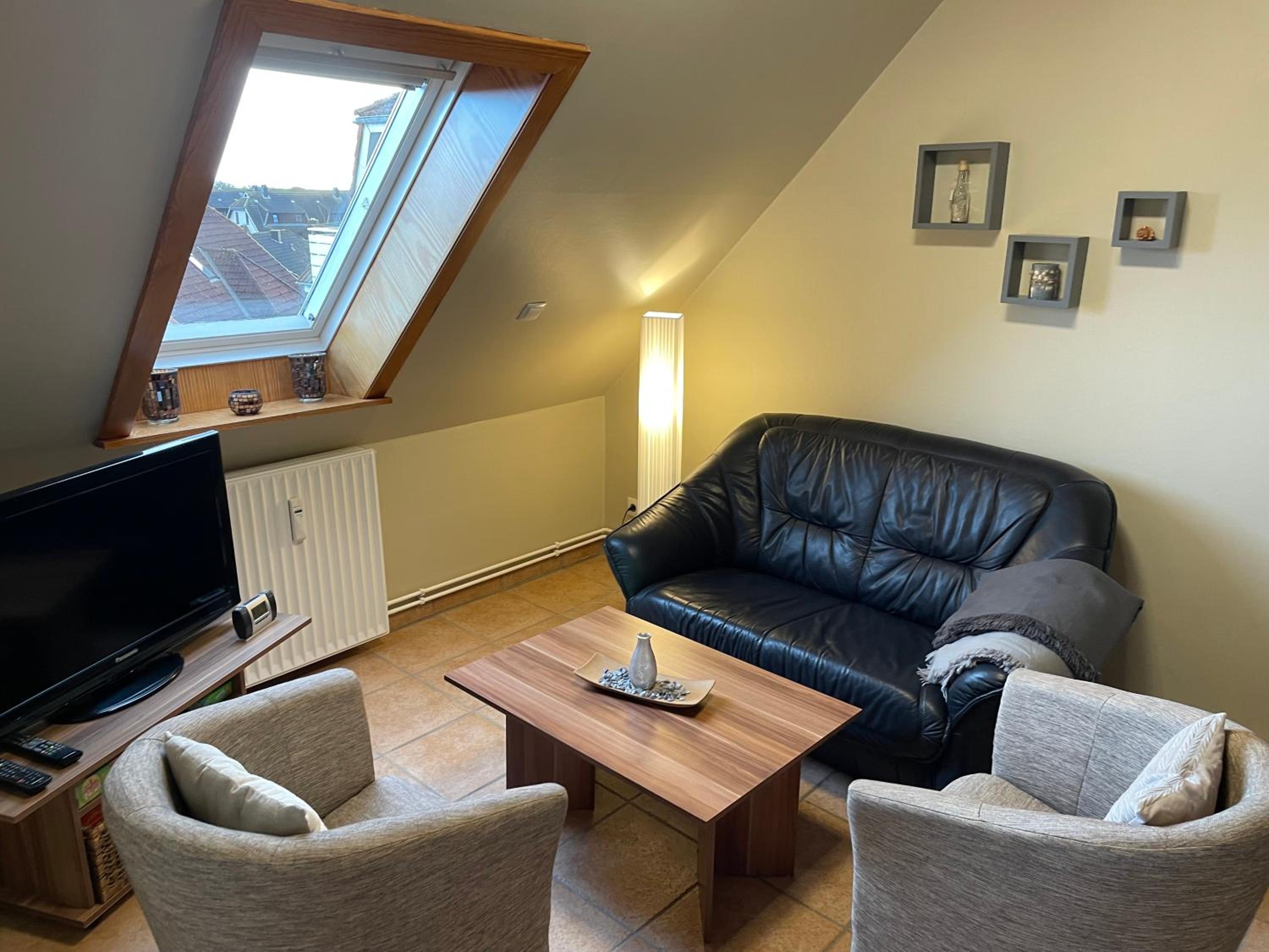 Strandnahe Ferienwohnung gegenüber Mutter-Vater-Kind-Klinik Friedrichskoog-Spitze