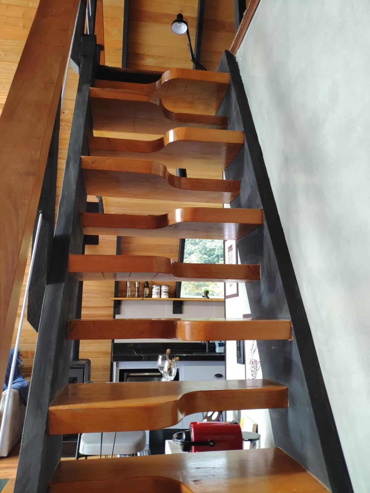 Triangle of the Sun Cabin | Mountain view | Hot tub | Air conditioning